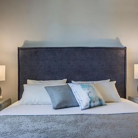 Deluxe Kefalonia Myrtillo 1 Bedroom Pool فيلة